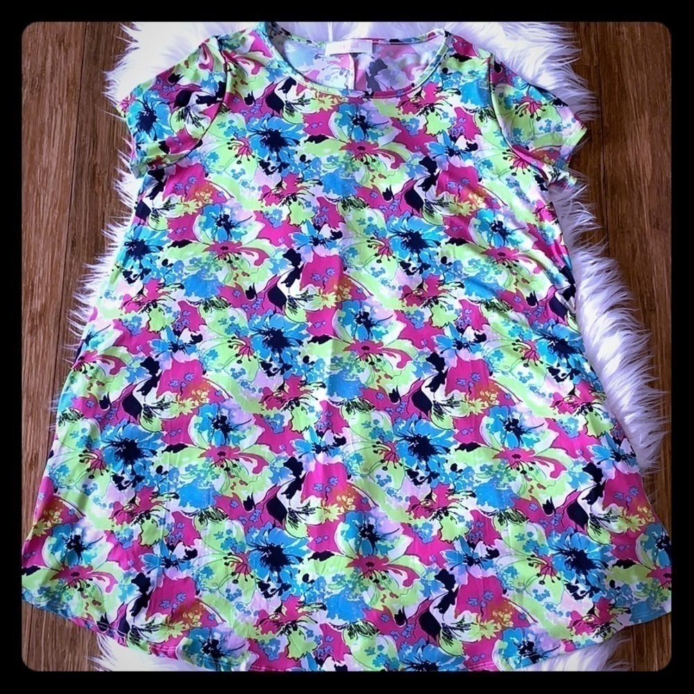 Two Pocket Vibrant Floral Dress